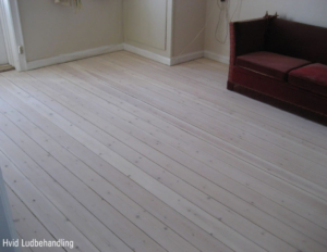 Hvid ludbehandling af trægulv